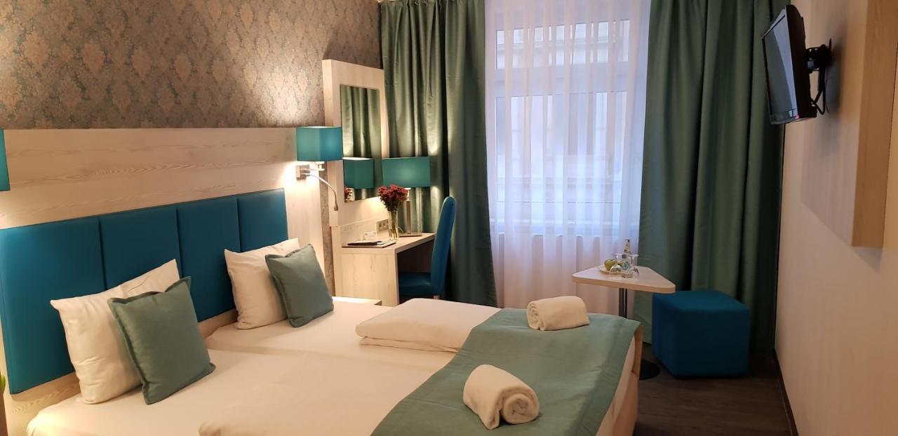 Hotel Budapester Hof 함브루크 외부 사진