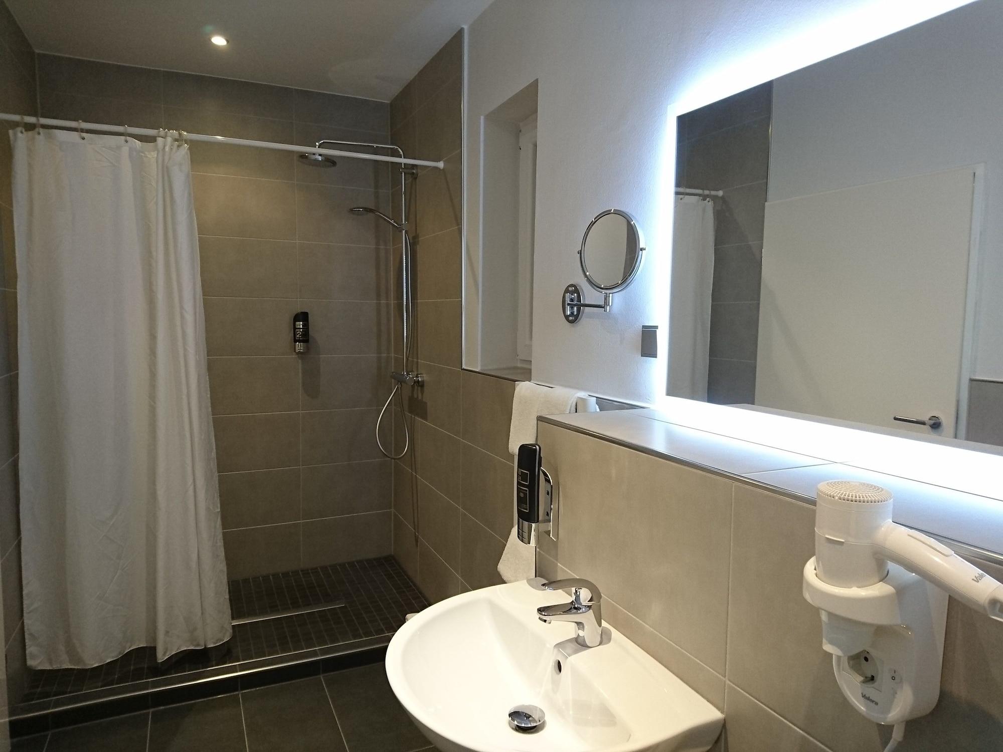 Hotel Budapester Hof 함브루크 외부 사진