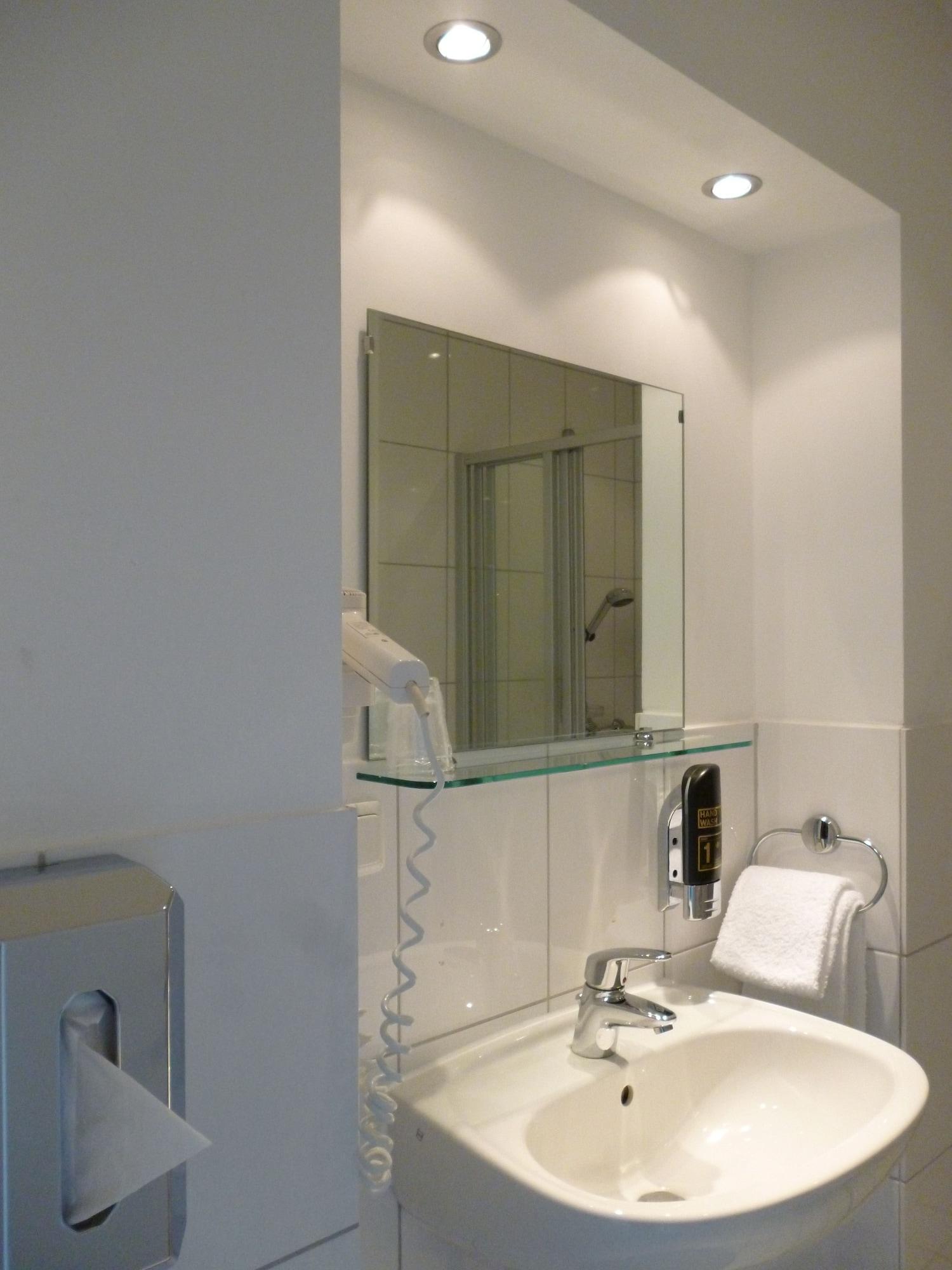 Hotel Budapester Hof 함브루크 외부 사진