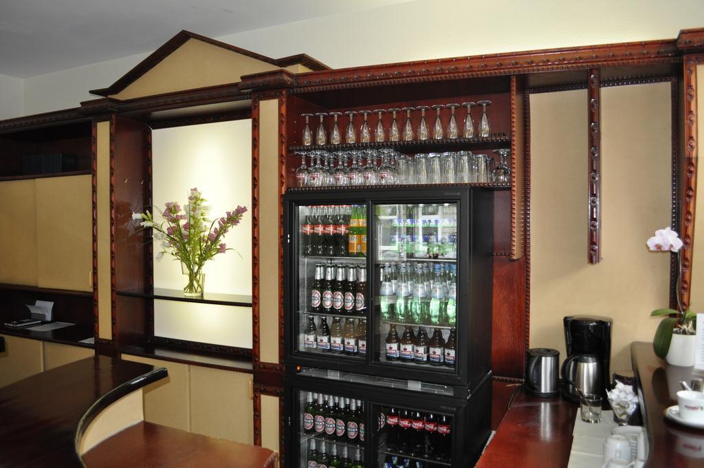 Hotel Budapester Hof 함브루크 외부 사진