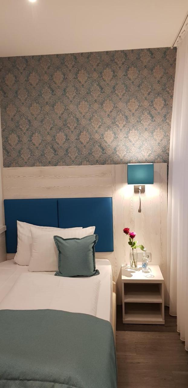 Hotel Budapester Hof 함브루크 외부 사진