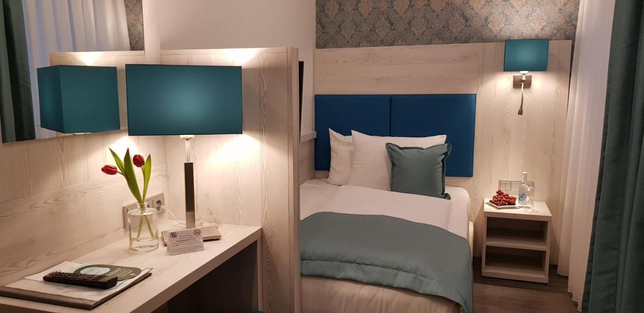 Hotel Budapester Hof 함브루크 외부 사진