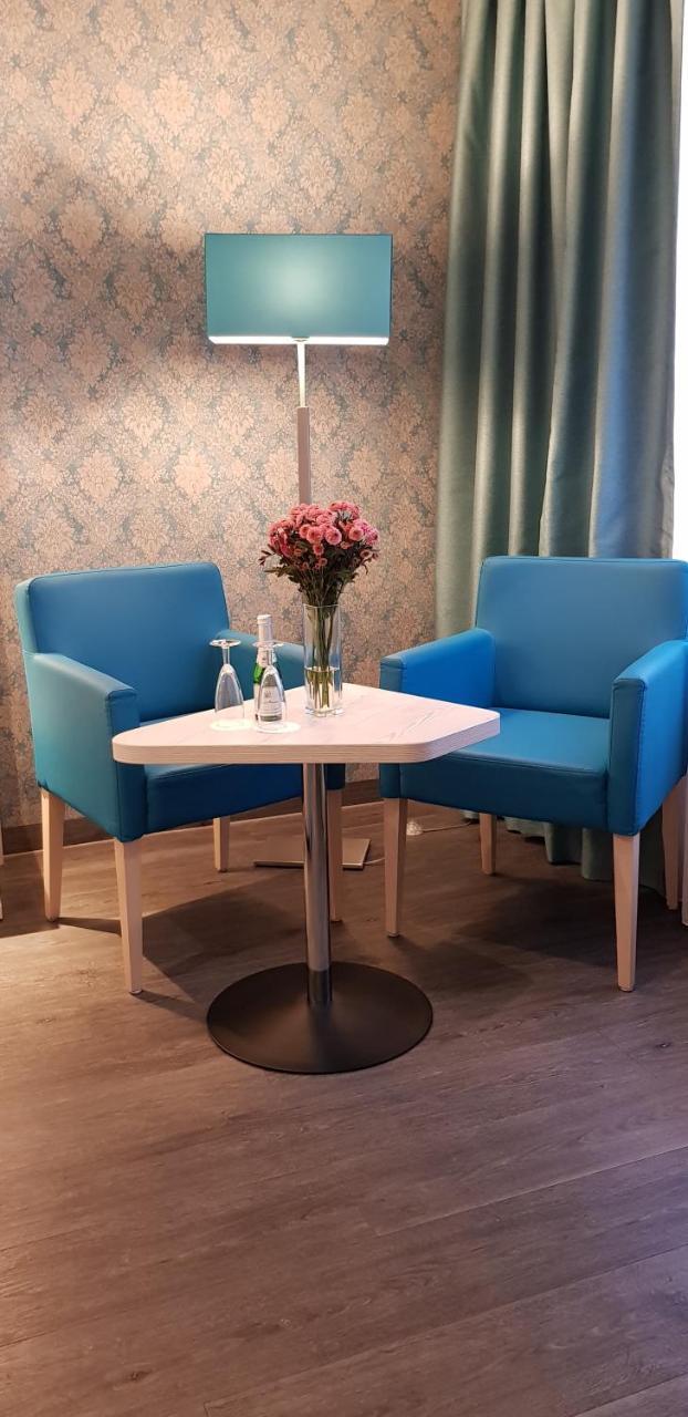 Hotel Budapester Hof 함브루크 외부 사진