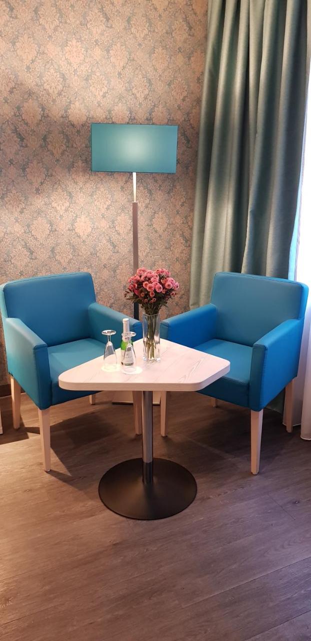 Hotel Budapester Hof 함브루크 외부 사진