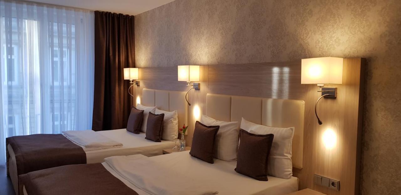Hotel Budapester Hof 함브루크 외부 사진