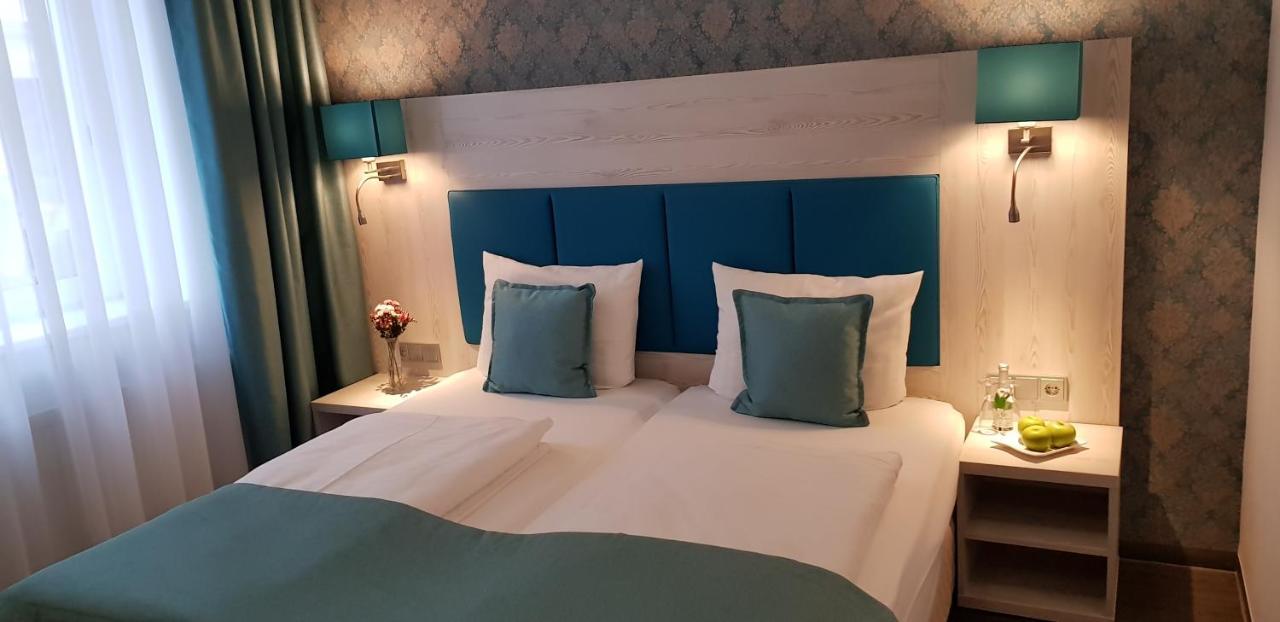 Hotel Budapester Hof 함브루크 외부 사진