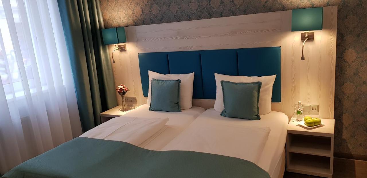 Hotel Budapester Hof 함브루크 외부 사진