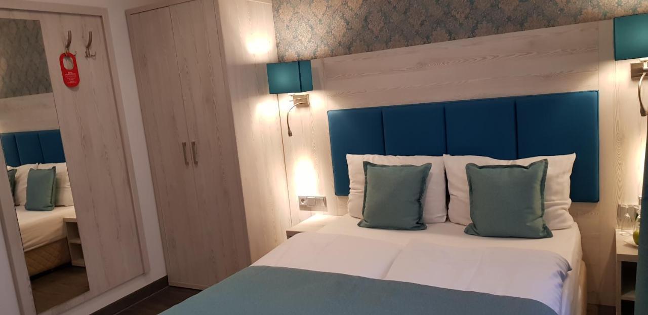 Hotel Budapester Hof 함브루크 외부 사진