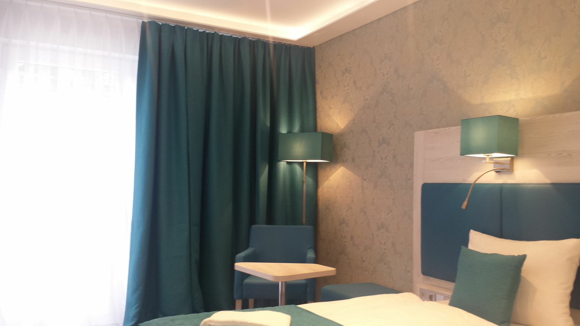 Hotel Budapester Hof 함브루크 외부 사진