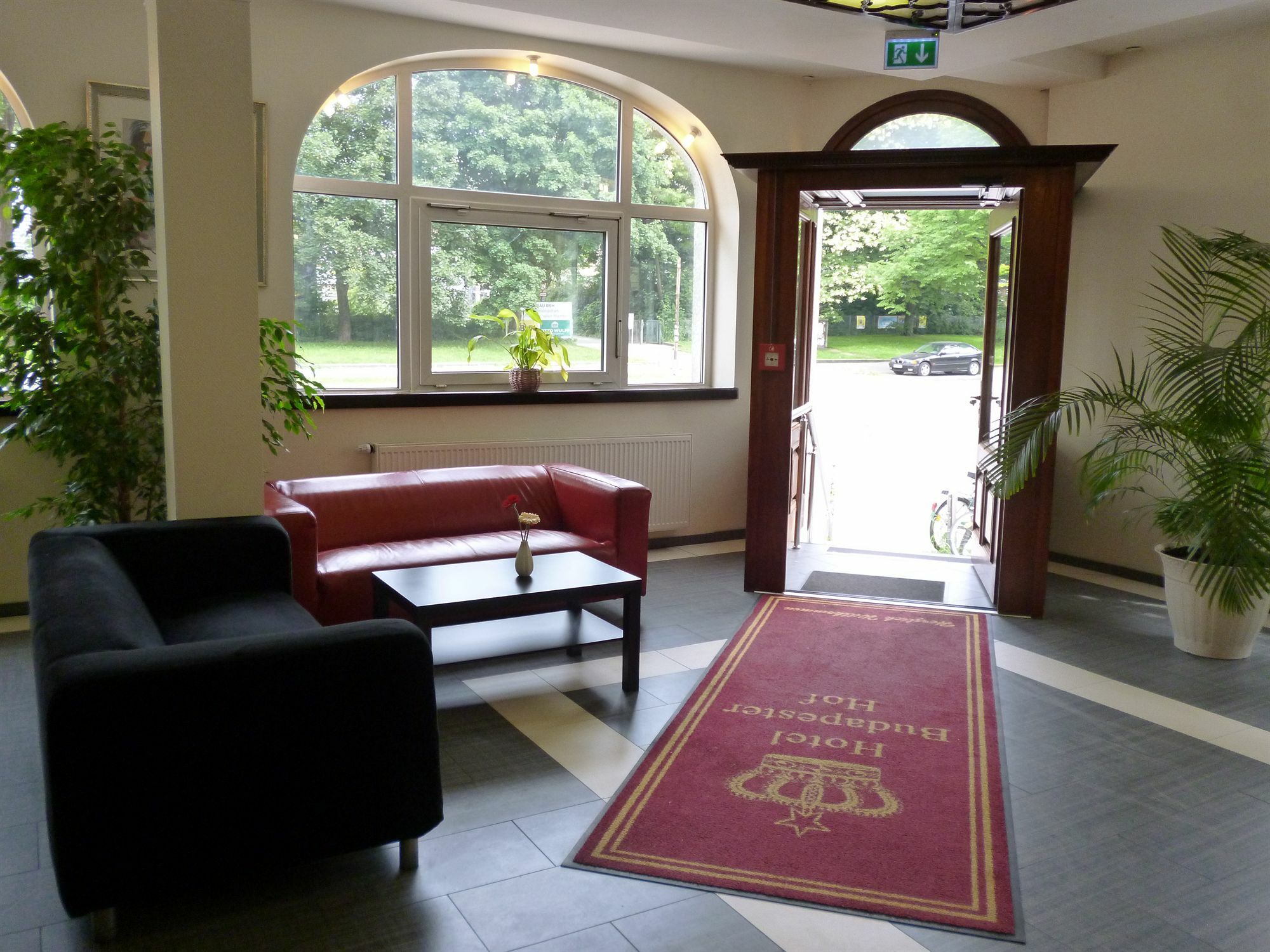 Hotel Budapester Hof 함브루크 외부 사진
